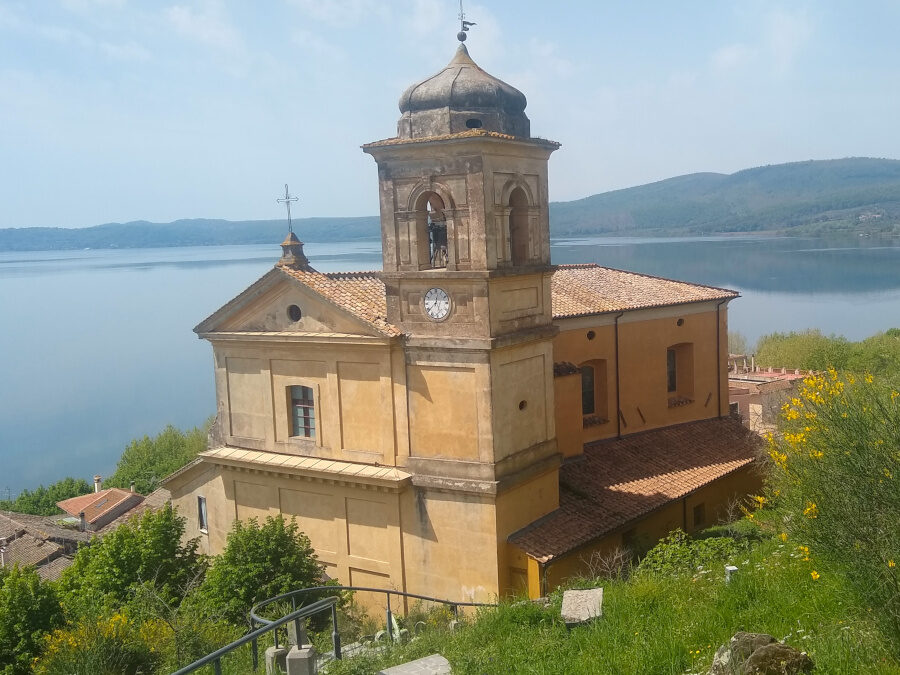 Trevignano e il Lago: tra i boschi e la Rocca – 12 aprile 2025